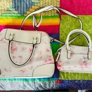 Mommy and me Liz Claiborne purse set